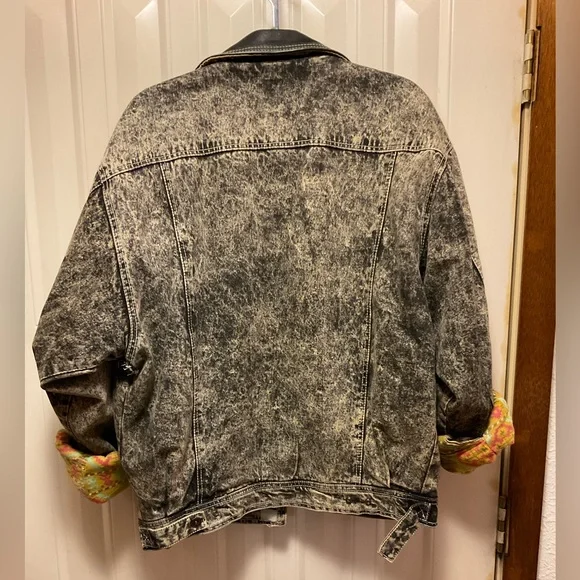 Vintage 80's Mirage Men's Acid Wash Denim Bomber jacket Leather Trim size XL. - Picture 7 of 9